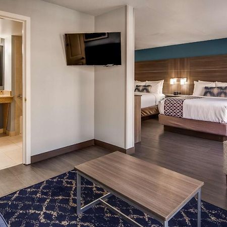 Best Western Plus Champaign/Urbana Inn Εξωτερικό φωτογραφία