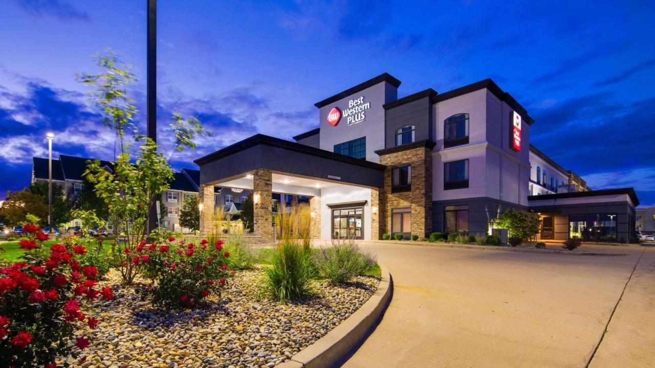 Best Western Plus Champaign/Urbana Inn Εξωτερικό φωτογραφία