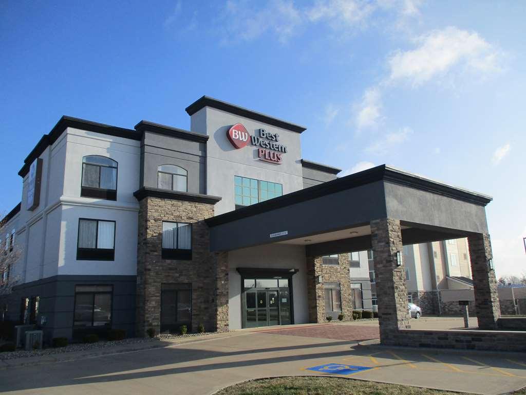 Best Western Plus Champaign/Urbana Inn Εξωτερικό φωτογραφία