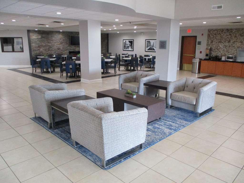Best Western Plus Champaign/Urbana Inn Εσωτερικό φωτογραφία